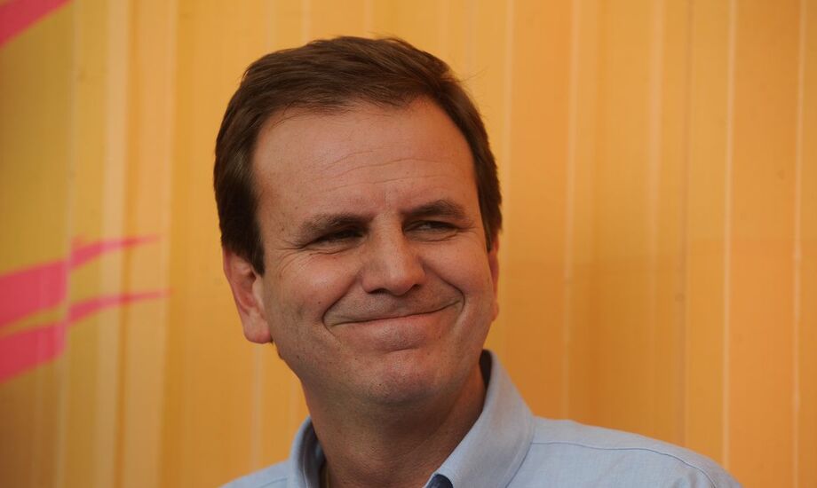 Paes cria comissões para investigar 'QG da propina' e 'guardiões do Crivella'