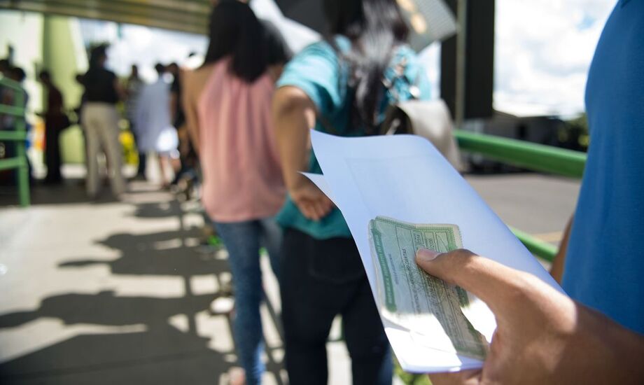 Neste ano devido a pandemia da Covid-19, a Justiça Eleitoral suspendeu o atendimento presencial
