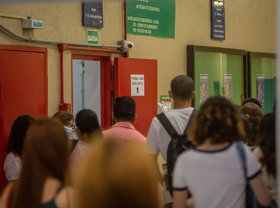 Aplicadores do Enem receberam planos de salas com até 80% de ocupação