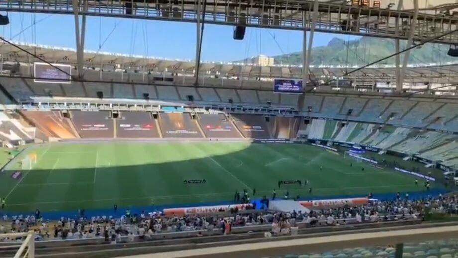 Aglomeração e quebra de protocolos contra a Covid-19 na final da Libertadores no Maracanã