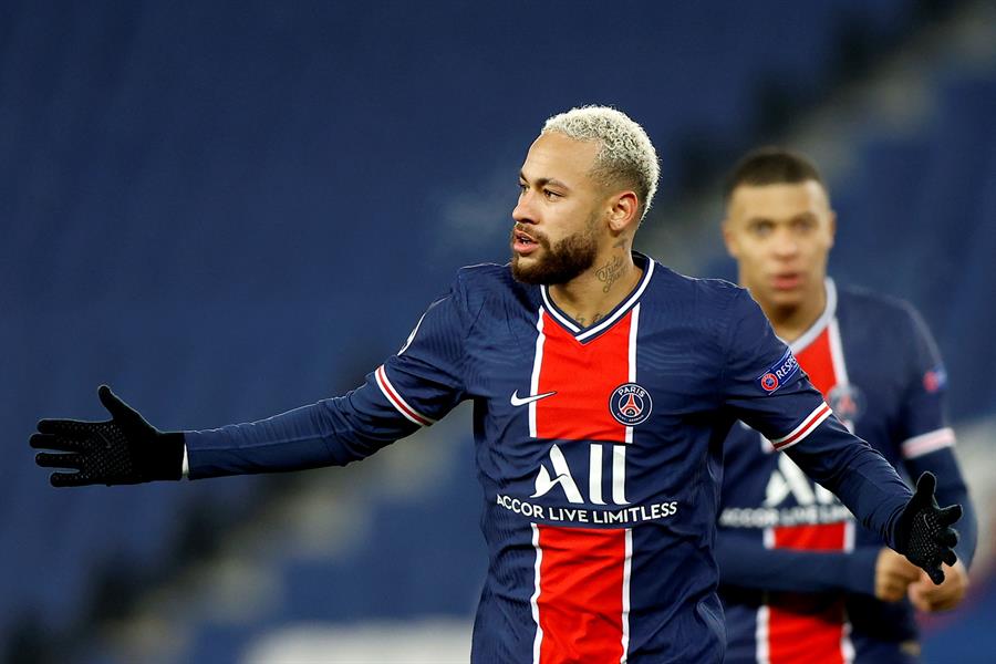 Neymar faz dois gols de pênalti, mas mesmo assim PSG perde