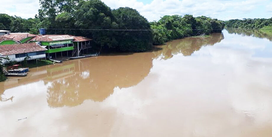 Rio em Miranda atingiu 700 cm