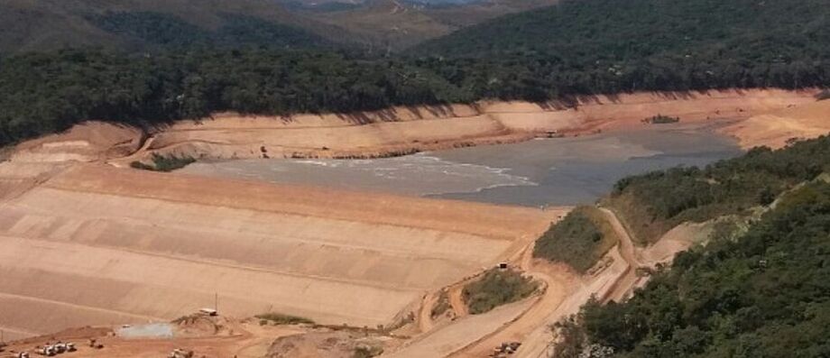 Barragem