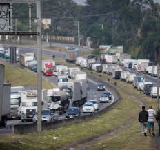 Por caminhoneiros, governo pode cortar benefício para pessoas com deficiência