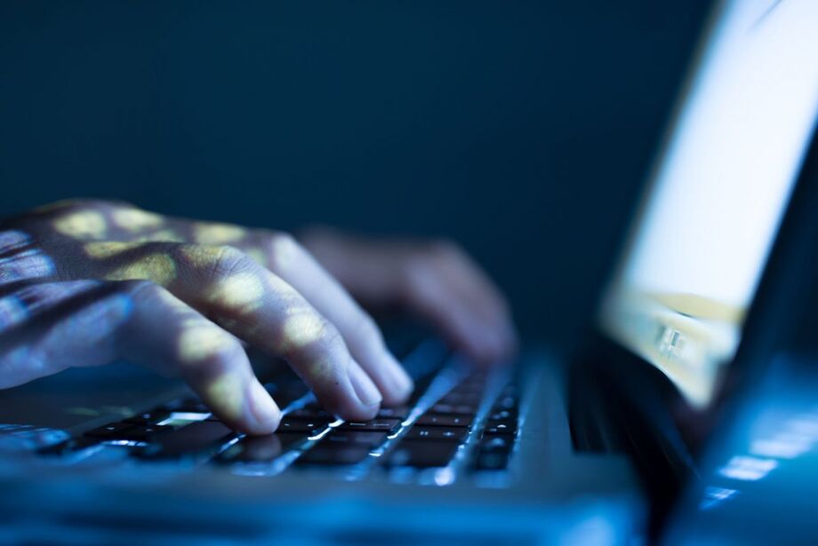 China diz que EUA são maior 'império de hackers' do mundo