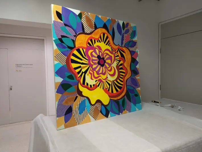 A Serpente e o Pássaro', de 2014, da Beatriz Milhazes.