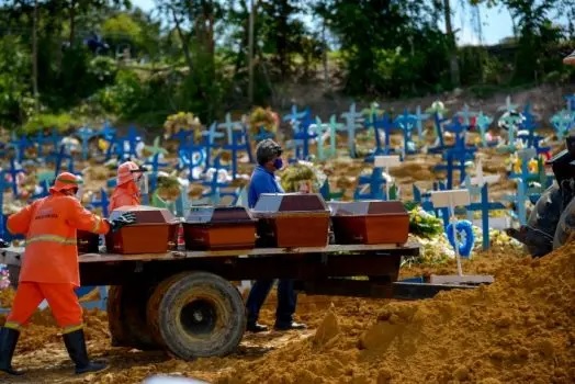 Cemitério Público Nossa Senhora Aparecida
