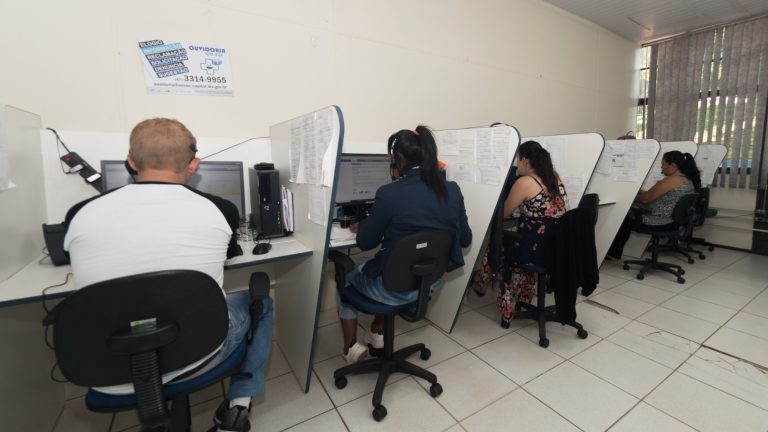 Operadores de Telemarketing