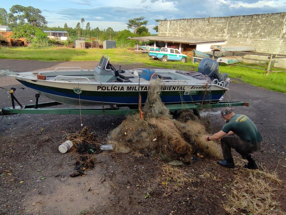 PMA apreende 71 redes de pesca, sete espinheis, anzóis de galho e outros petrechos