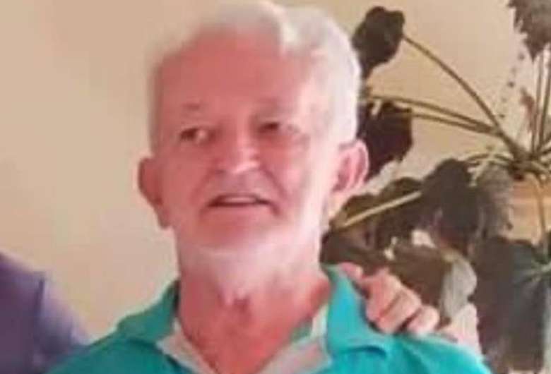 O taxista Sidnei Peixoto de Lima, 75