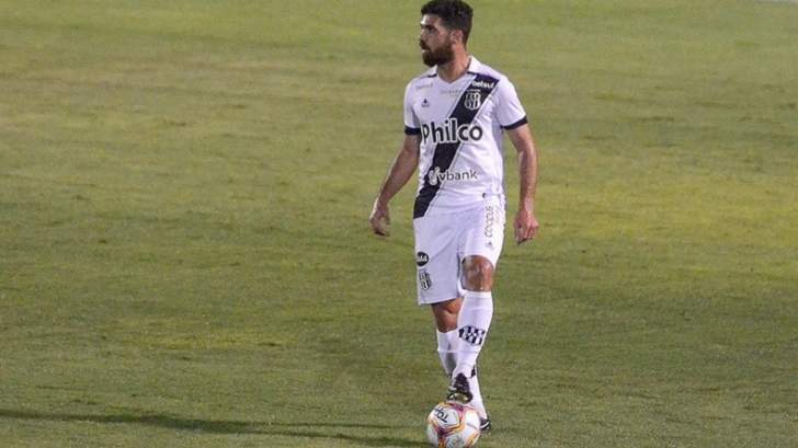 Ponte quer permanência de Ryan