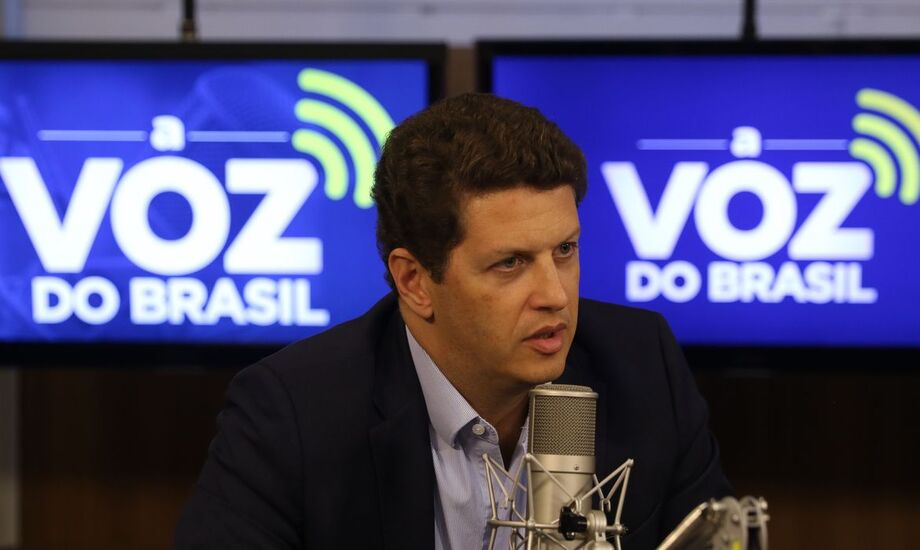 O Ministro do Meio Ambiente, Ricardo Salles, conversou hoje com jornalistas da Empresa Brasil de Comunicação (EBC) durante o programa a Voz do Brasil.