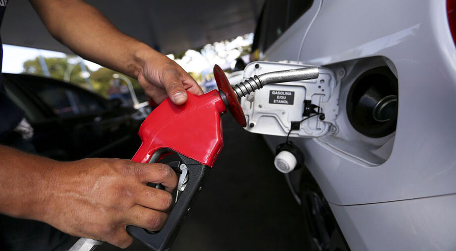 Preço da gasolina pode cair em MS