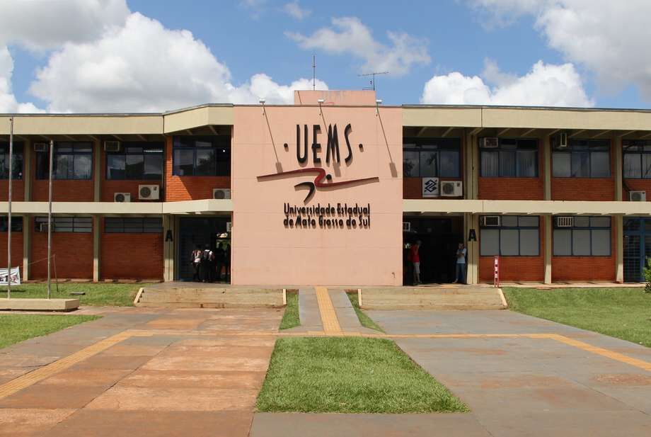 Universidade Estadual de Mato Grosso do Sul (UEMS)