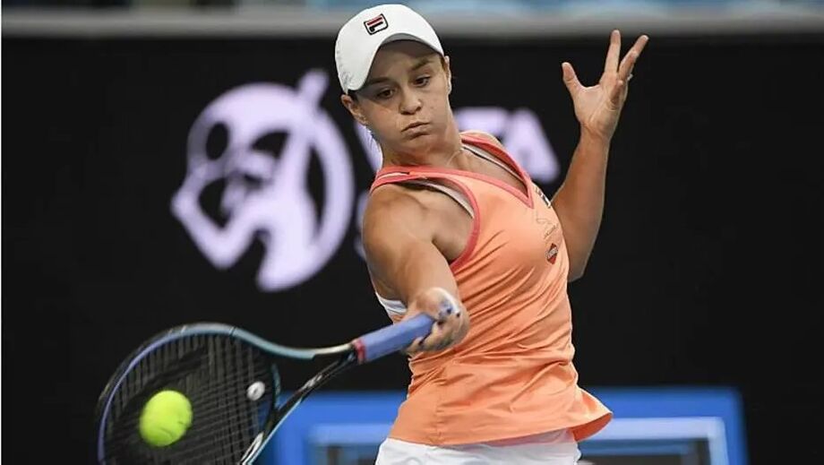 Número 1 do mundo, Barty volta após quase 1 ano e vence na estreia em Melbourne.
