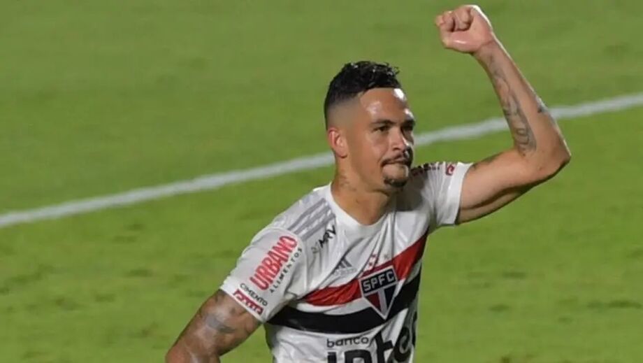 Luciano acaba Brasileirão 2021 dividindo a artilharia do torneio com Claudinho, do Bragantino
