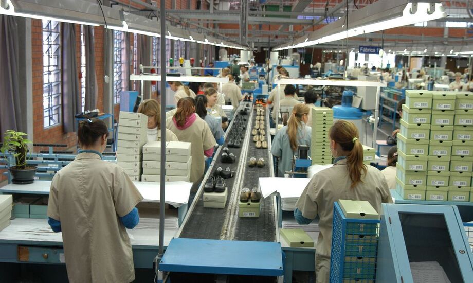 Pesquisa da Confederação Nacional da Indústria (CNI) mostra que 82% das grandes empresas pretendem investir neste ano.