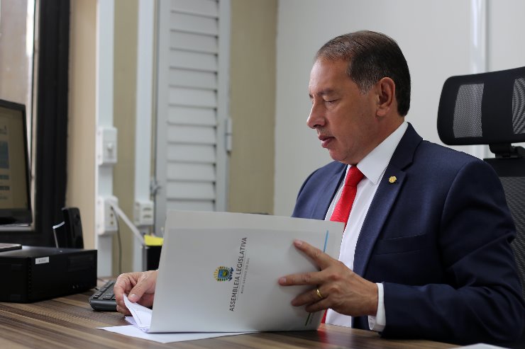 Gerson é eleito presidente da CCJR