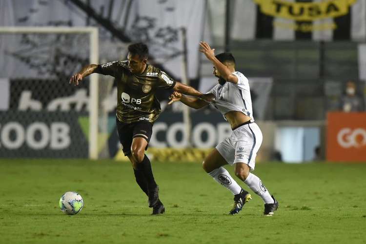 Equipe paulista rebaixou o Coxa à segunda divisão