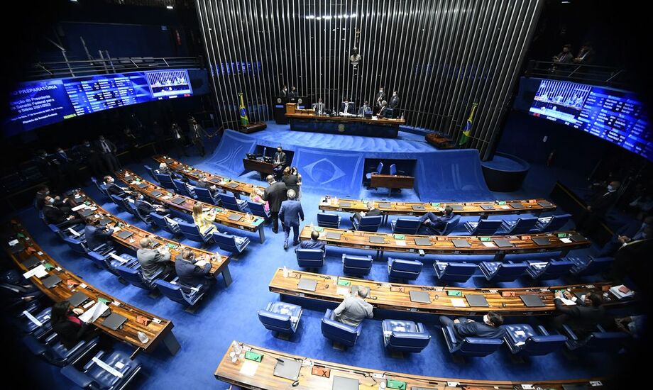 Mesmo que a data de suspensão tenha passado, a aprovação do PL é importante para permitir o pagamento aos prestadores de serviços. Essa é a segunda vez que a obrigatoriedade é suspensa