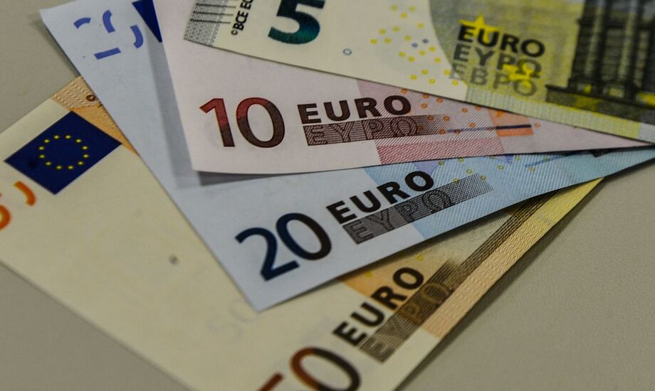 Bolsas europeias ficaram mistas nesta terça-feira