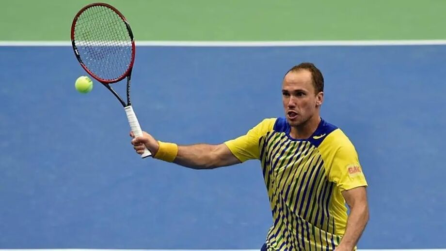 Bruno Soares em ação na Copa Davis de 2016