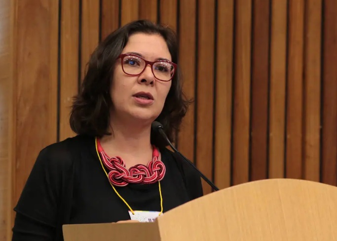 'Despesa irregular pode ser punida no âmbito do TCU', diz Élida Graziane