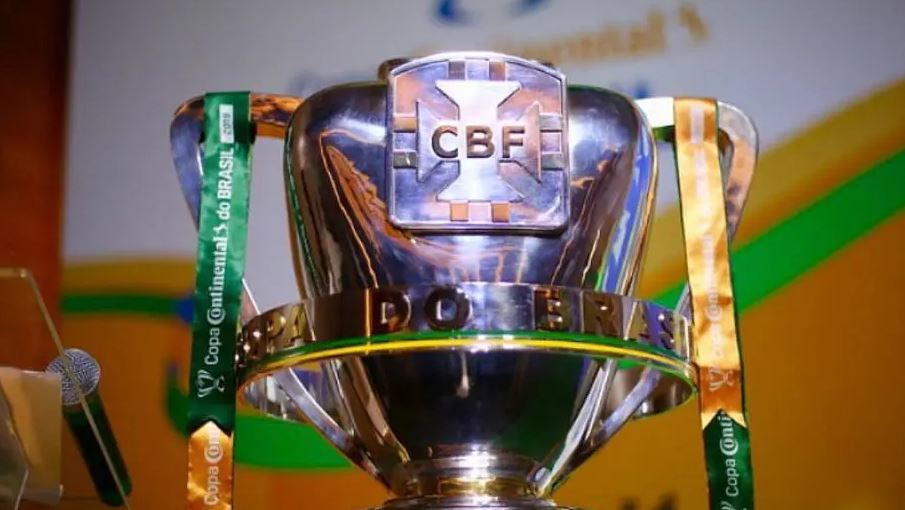 CBF altera para 21h o primeiro jogo da final da Copa do Brasil entre Grêmio e Palmeiras