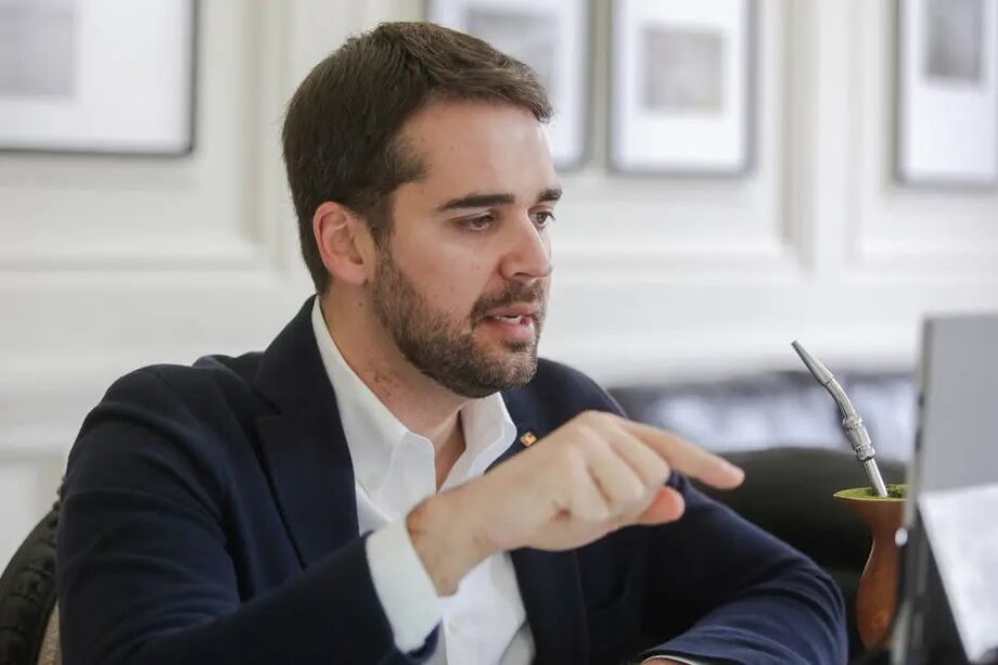 O governador gaúcho, Eduardo Leite (PSDB)