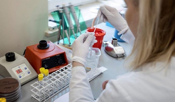 Em Mato Grosso do Sul, 3.070 pessoas morreram por coronavírus, como mostra o Boletim Epidemiológico da Secretaria de Estado de Saúde (SES), do Governo do Estado, desta quarta-feira (10)