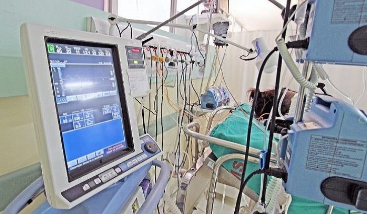 Pacientes de Covid-19 ultrapassa leitos clínicos e ocupação hospitalar volta a subir