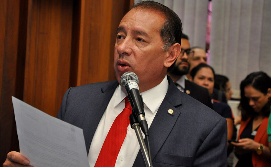 O deputado Gerson Claro