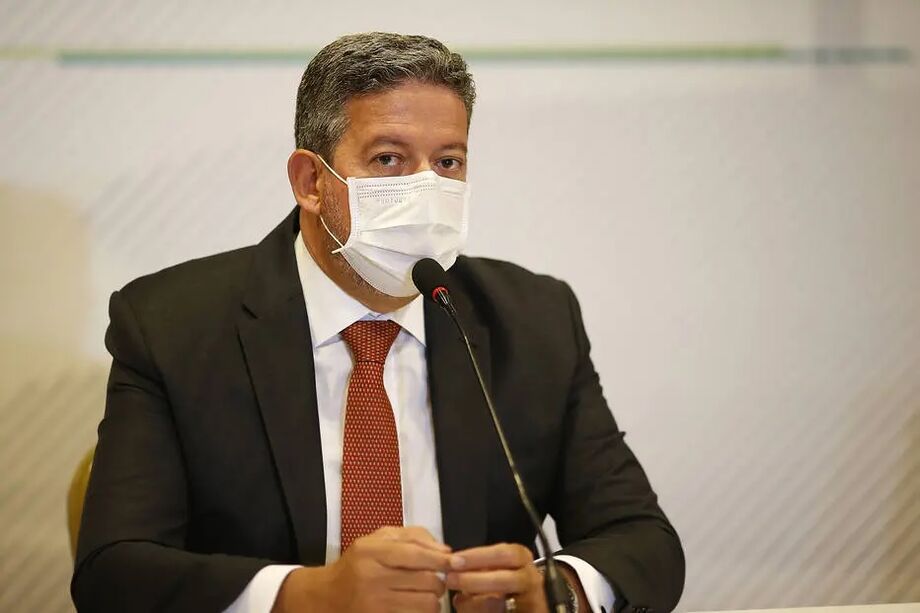 O deputado Arthur Lira (PP- AL), candidato do Planalto à presidência da Câmara