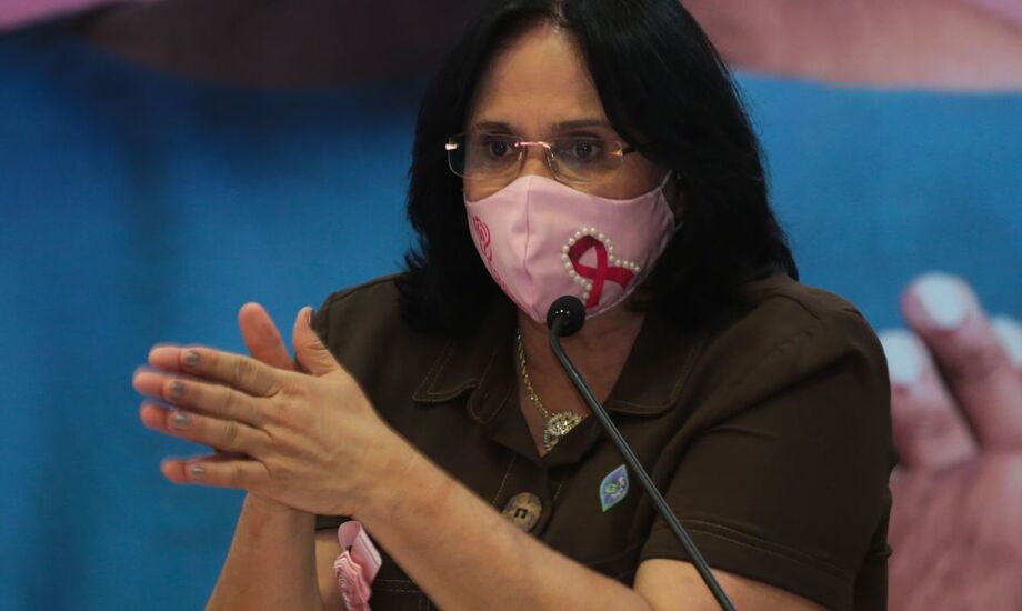 A ministra da Mulher, da Família e dos Direitos Humanos, Damares Alves