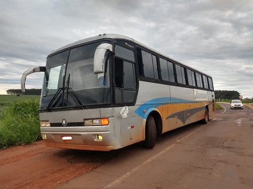 No trecho Campo Grande Corumbá, outro ônibus agregado ao mesmo aplicativo de fretamento compartilhado foi autuado