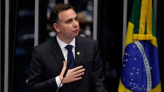 Pacheco foi apoiado pelo atual presidente do Senado, Davi Alcolumbre (DEM-AP), em uma articulação direta com o Planalto.