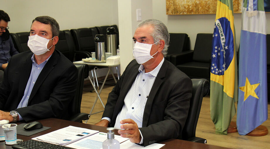 O secretário Eduardo Riedel e o governador de MS, Reinaldo Azambuja