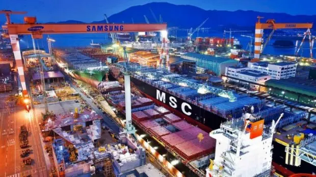 A empresa Samsung Heavy Industries (SHI), é uma das maiores companhias do mundo de fabricação de navios