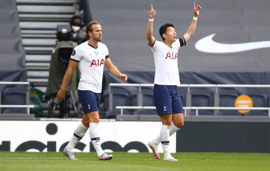 Tottenham goleia Burnley em casa com gol de Lucas e atuação de gala de Bale