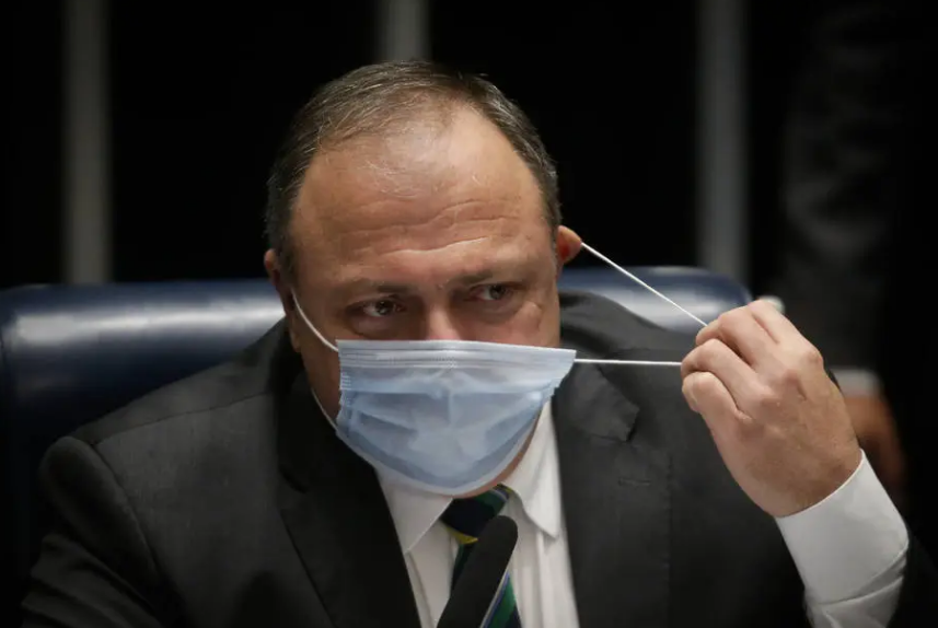 Eduardo Pazuello, ministro da Saúde