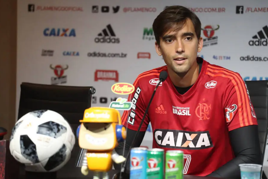 Goleiro César