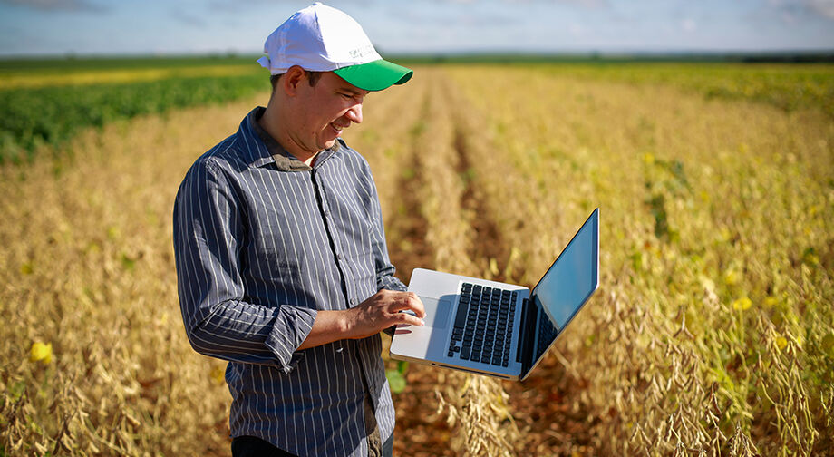 Podem participar do processo seletivo os profissionais com formação técnica e/ou superior em áreas correlatas ao agronegóci