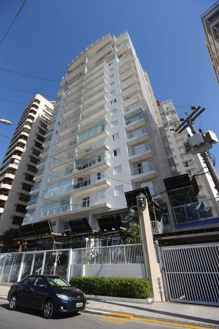 Edifício onde fica o tríplex supostamente dado a Lula