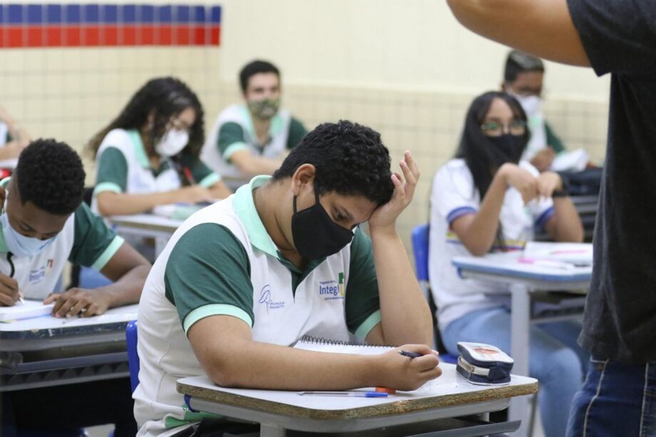 Volta às aulas na rede privada tem adesão alta e fila de espera