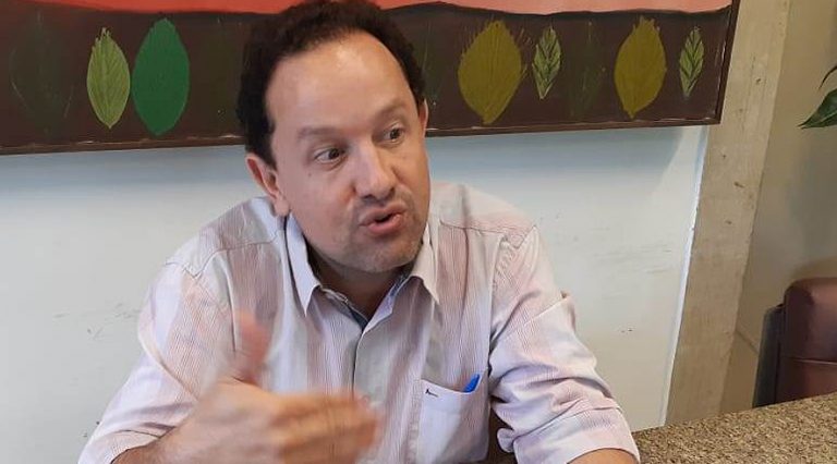 O diretor presidente da Sanesul Walter Carneiro