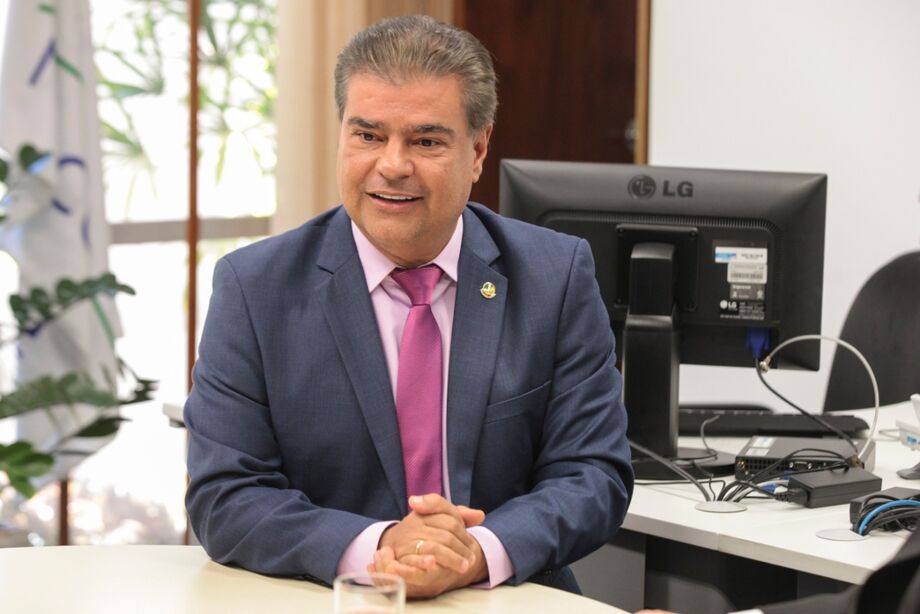 O senador Nelsinho Trad
