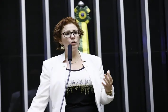 A deputada federal Carla Zambelli