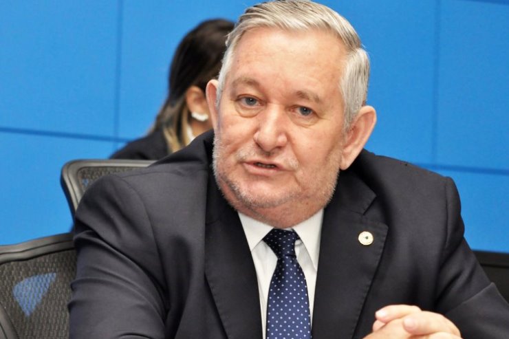 Antônio Vaz