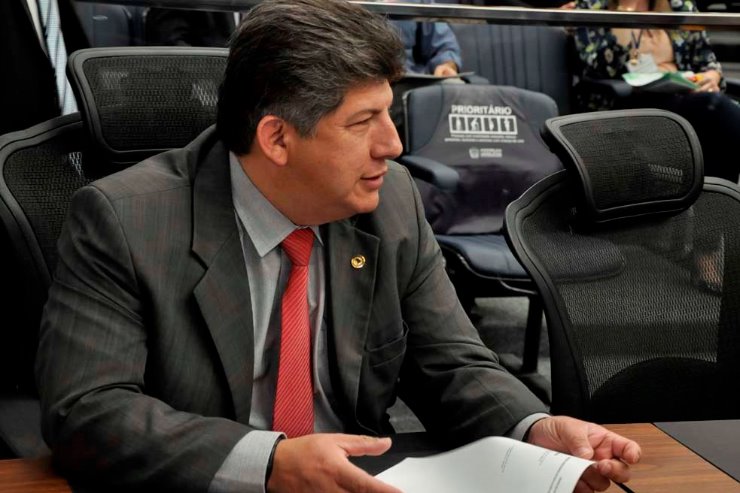 Lídio Lopes