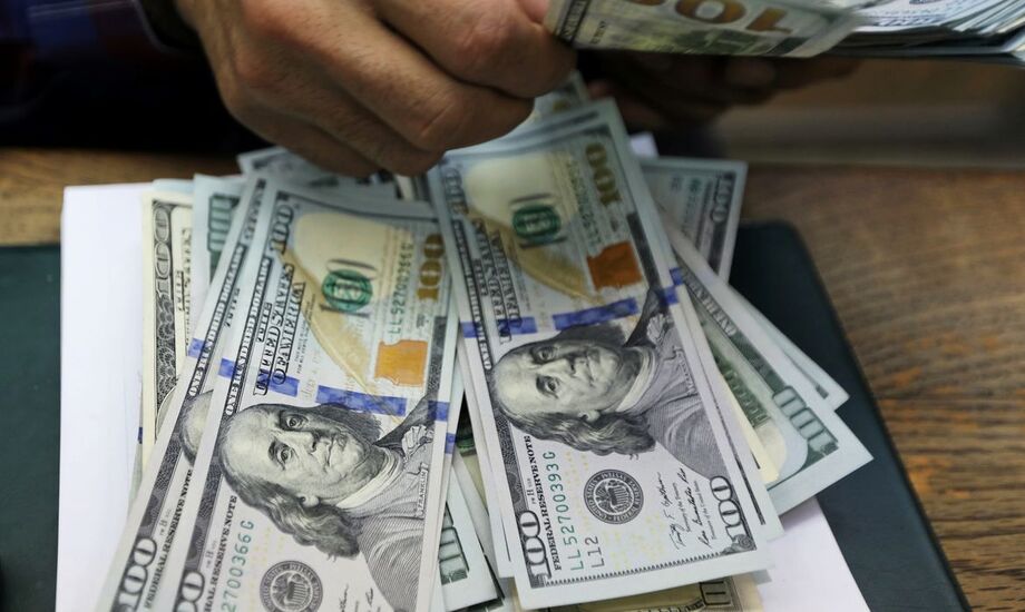 Dólar